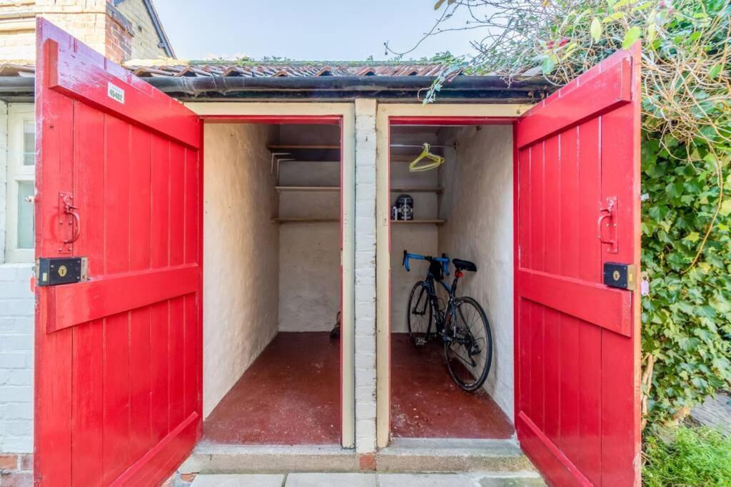 Dene Cottage, Welburn Luaran gambar